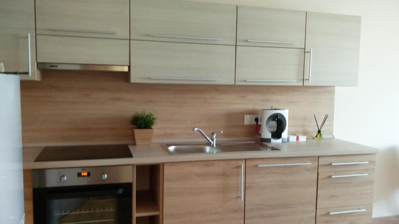 River Side Apartman Kalocsa Exterior foto